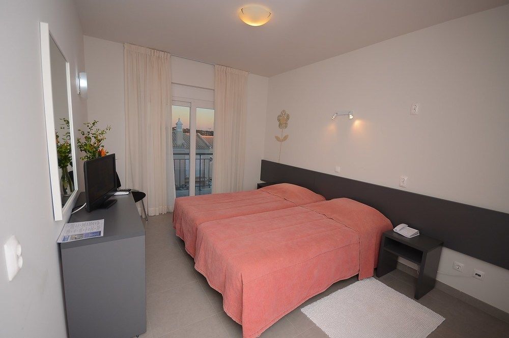 Guest House Boliqueime Eksteriør billede